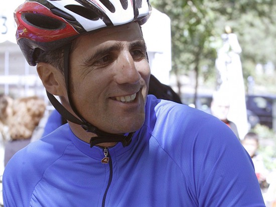 - HAR ALTERNATIVER: Miguel Indurain mener Spanias VM-lag klarer seg fint uten Alberto Contador.  