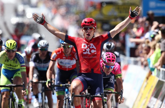 FOR STERK: Wouter Wippert ble for sterk for Haussler og de andre, og vant smått sensasjonelt den siste etappen. FOTO: TDW Sport