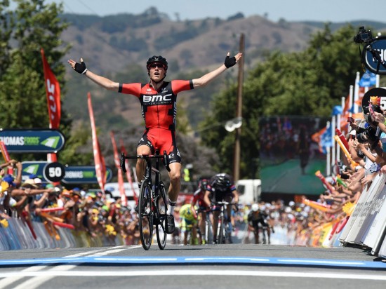 DOBBELT: Seieren gikk noe overraskende til Rohan Dennis i Paracombe, mens kaptein Cadel Evans spurtet ned Tom Dumoulin i kampen om andreplassen. Foto: Dan Peled / Epa / NTB scanpix