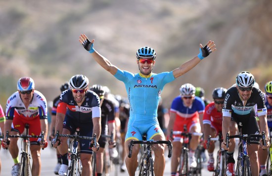 ENDELIG: Guardini kan juble for seier etter å ha vært nær både i Dubai Tour og Tour of Qatar. FOTO: TDW Sport