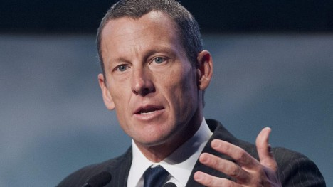<b> INGEN BONUS: </b> Lance Armstrong må betale tilbake bonuspengene han fikk av selskapet SCA for hans Tour de France-seirer. (AP Photo/The Canadian Press, Graham Hughes, File)