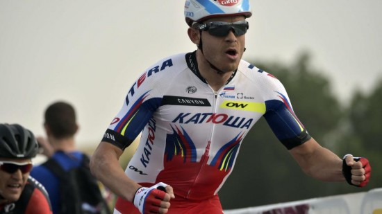 <b>I STORSLAG:</b> Alexander Kristoff triumferte igjen i Tour of Qatar onsdag, og tok hans andre seier på tre dager. Foto: LIONEL BONAVENTURE / AFP / NTB Scanpix