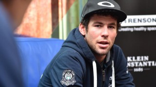 <b>PÅ TOPP?</b> Et sponsoroppdrag i Cape Town og påfølgende magetrøbbel, har gitt Mark Cavendish problemer i oppkjøringen til Milano-Sanremo. FOTO: Tim De Waele/www.tdwsport.com)