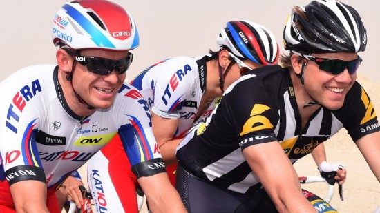 <b>MÅTTE BRYTE:</b> Edvald Boasson Hagen slo skulderen under belgisk kraftprøve. FOTO: Tim De Waele / TDWSPORT.COM
