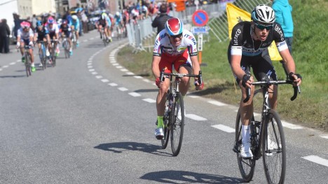 <strong>HER BLE DET AVGJORT:</strong> Alexander Kristoff var den eneste som fulgte da Niki Terpstra angrep med 27 kilometer igjen. Det viste seg å være et taktisk mesterstykke. Foto: Tim de Waele (©TDWSport.com)