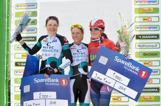 GJENNOMKJØRING: Norgescupåpningen ble en god gjennomkjøring for Ingrid Lorvik før Gracia Orlova. Victoria-rytteren ble nummer tre bak Vita Heine (Hitec) og Cecilie Gotaas Johnsen (Hitec). Foto: NCF (Norges Cycleforbund)