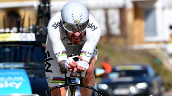 SISTE SEIER: Bradley Wiggins fikk sin siste seier på landeveien i regnbuetrøya, nå satser han på bane. Foto: Tim de Waele (©TDWSport.com)