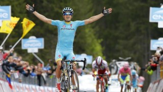 <b>BEST:</b> Mikel Landa vant den svært krevende fjelletappen til Madonna di Campiglio. Foto: AFP PHOTO / LUK BENIES