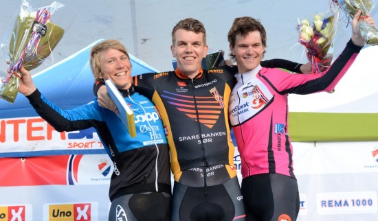 PÅ PODIET I NM: Syver Wærsted har overbevist i sin første sesong som senior. Nå fortsetter karrieren i Team Ringeriks-Kraft. Foto: Stein B. Olsen