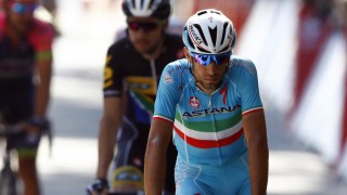 IRRITERT: Vincezno Nibali var særdeles irritert på Chris Froome etter den sjette etappen i Tour de France. De ble dog raskt venner igjen. Foto: Stefano Rellandini (Scanpix/Reuters)