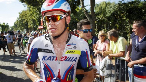 VARMT: Det blir flere glohete dager for Alexander Kristoff og resten av rytterne de kommende dagene. Foto: Heiko Junge / NTB scanpix