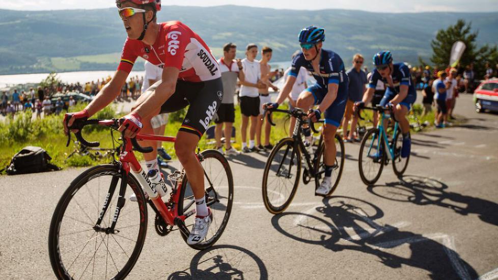 <b>FORBAUSET ALLE:</b> Vegard Breen var tilbake på sykkelen allerede i mai etter den stygge velten i Belgia. Den neste måneden må han vise at han er verdig en ny kontrakt i profflaget Lotto-Soudal. FOTO: Kristoffer Øverli Andersen, procycling.no