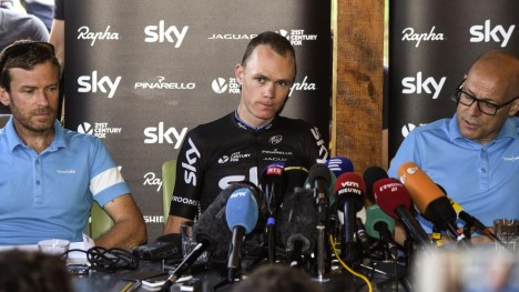 AVSLØRER DATA: Team Sky har offentliggjort Chris Froomes data fra den tiende etappen for å få slutt på spekulasjonene. Foto: ERIC FEFERBERG / AFP