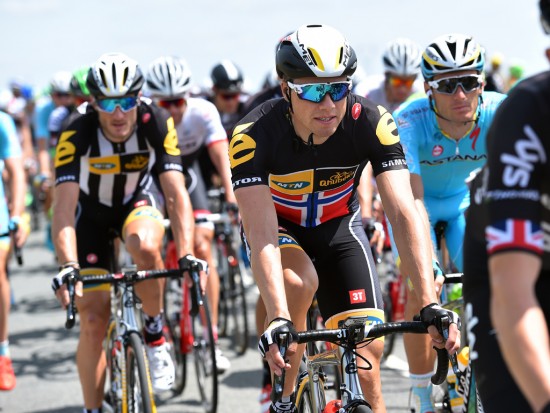 FLAGG PÅ MAGEN: Og norsk flagg på seierspallen? Vi har troen, men fryktelig vanskelig blir det. Foto: Tim de Waele (©TDWSport.com)