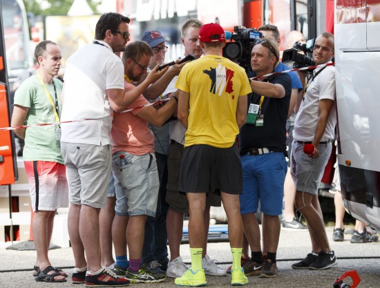 HANG IKKE MED: Alexander Kristoff tapte over minuttet til Rohan Dennis, men får muligheten til å slå tilbake søndag. Foto: Heiko Junge / NTB scanpix