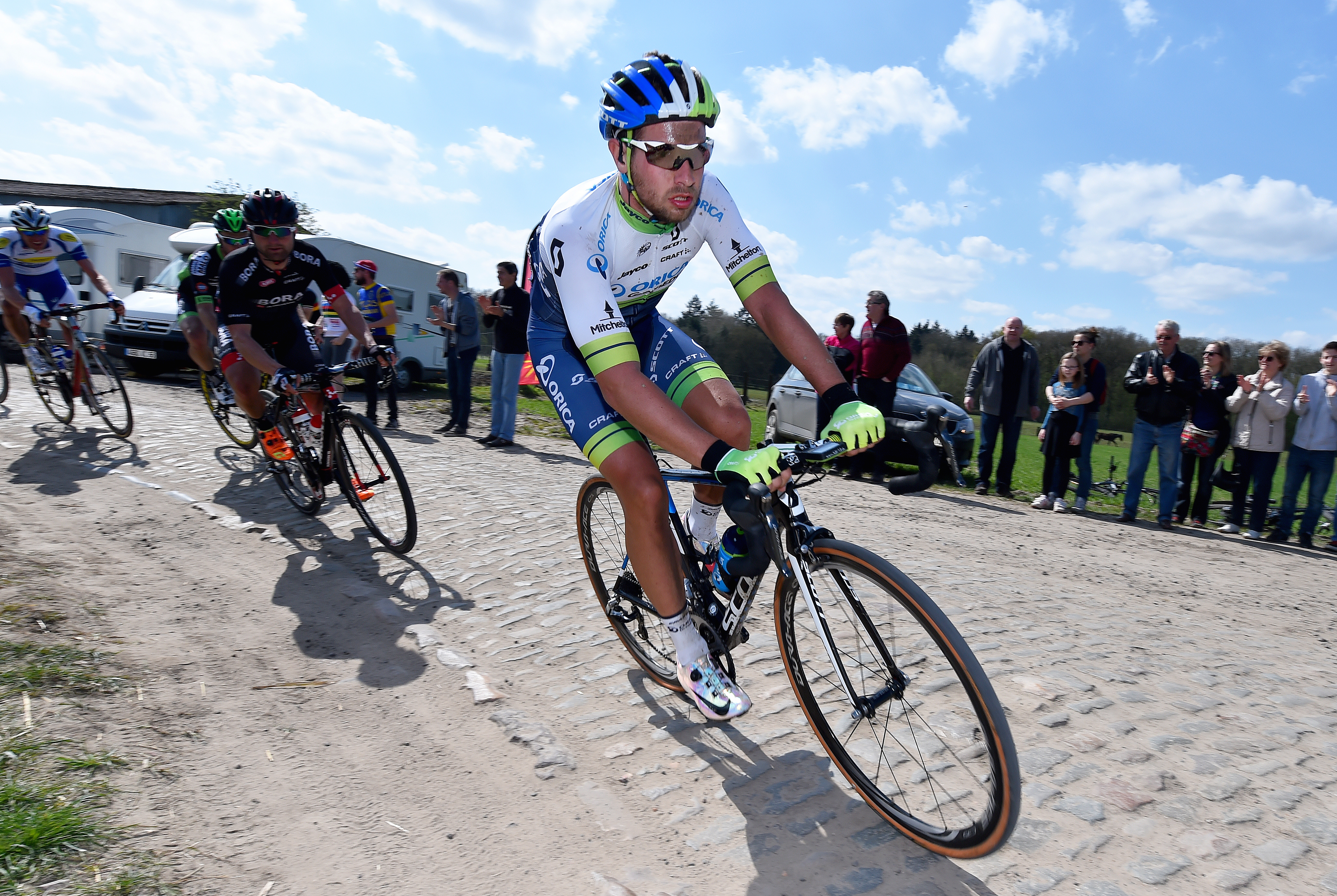 NYSIGNERING: Adam Blythe fortsetter karrieren i Aqua Blues rekker. Her er han avbildet i aksjon under Paris-Roubaix for Orica GreenEDGE. Parijs PR / © Tim De Waele