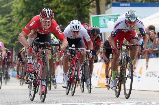 KRAFTSPURT: I Hamburg ble Greipel nok en gang for sterk for Kristoff. Italienske Nizzolo ble nummer tre. Foto: Tim De Waele (©TDWSport.com)