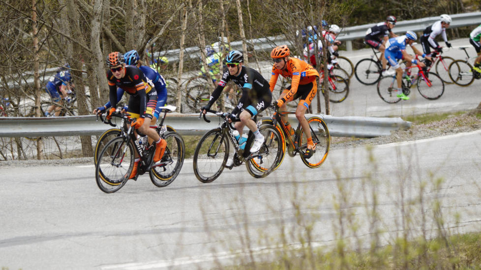 <b>UTSLITT:</b> Carl Fredrik Hagen var med på utallige brudd før han endelig kom seg avgårde i brudd under Arctic Race. Det holdt fram til siste kategorisert stigning på vei mot Setermoen. Her er han avbildet under Tour of Norway. FOTO: Kristoffer Øverli Andersen