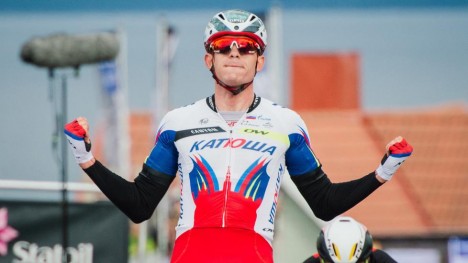 <b>ØNSKER MER HJELP:</b> Til tross for at Michael Mørkøv nettopp ble klar for Katjusja, ønsker Alexander Kristoff flere hjelpere før neste sesong. Foto:  JONATHAN NACKSTRAND (Scanpix/Afp)