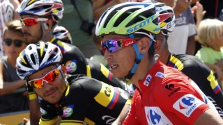 TILBAKE I RØDT: Esteban Chaves. Foto: AFP PHOTO/JOSE JORDAN