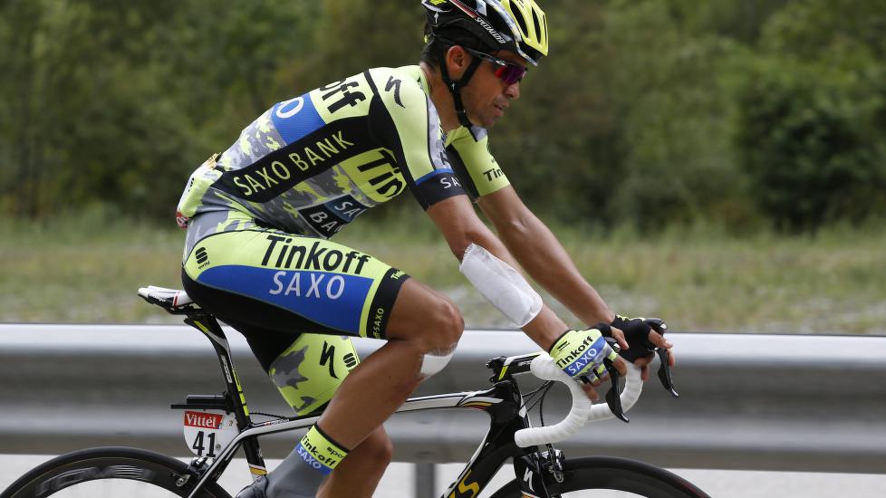 VIL AVSLUTTE PÅ TOPP: Alberto Contador. Her avbildet på 18. etappe av årets Tour de France. Foto: SEBASTIEN NOGIER / Epa / NTB scanpix