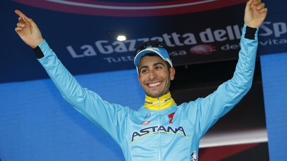 BEST AV DE BESTE: Fabio Aru tok ikke etappeseieren, men var den beste av sammenlagtfavorittene på den brutale ellevte etappen av Vuelta a España. Foto: AFP PHOTO / LUK BENIES