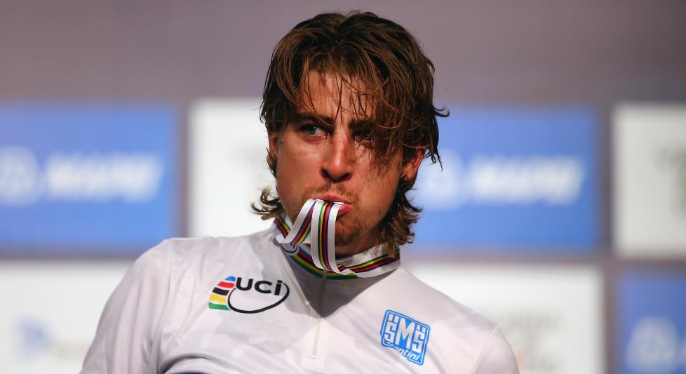 <b>SMAKTE GODT:</b> Da ingen klarte å følge ham opp 23rd Street, skjønte Peter Sagan at han ikke kunne vente på noen. Foto: Bryn Lennon (Scanpix/Afp)