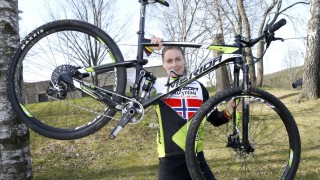 <b>- GÅR ALLTID INN MED 100 PROSENT:</b> Gunn-Rita Dahle Flesjå får en OL-løype i miniatyr bygget på Vestlandet, for å gi henne optimale treningsforhold gjennom vinteren.