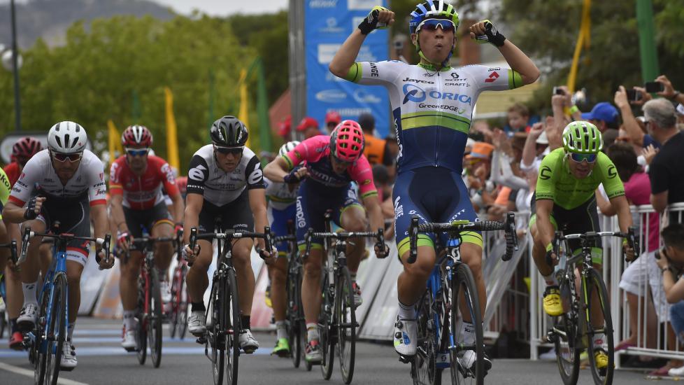 <b>OVERLEGENT:</b> Lagkameratene gjorde en strålende jobb med å kontrollere feltet for Caleb Ewan. Da det var hans tid til å levere, skuffet ikke 21-åringen. FOTO: David Mariuz AFP/Scanpix