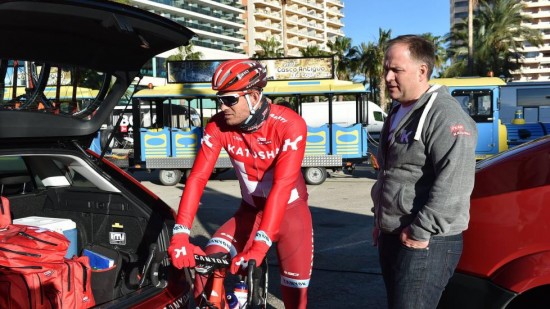 TEAM KRISTOFF: Alexander Kristoff og Stein Ørn, her avbildet sammen under en treningssamling i Calpe, har opplevd en tøff tid i Katusha de siste ukene. Dopingsakene har imidlertid ikke påvirket det sportslige foreløpig. (Foto: Tim de Waele/Katusha Team).