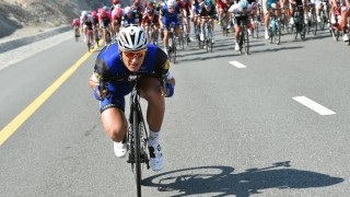INGEN GOD DAG: Marcel Kittel jaktet årets andre etappeseier i Dubai, men endte opp med å bli hindret av en massevelt. FOTO: Tim De Waele/TDWSPORT.COM