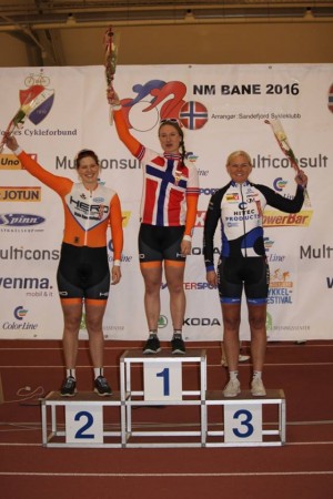 NI AV NI: Anita Yvonne Stenberg tok ni av ni mulige gull under årets NM. Foto: Norges Cykleforbund