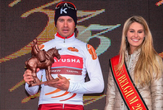 BEHOLDER TRØYEN: Kristoff økte ledelsen i sammendraget med dagens tredjeplass. FOTO: Tim De Waele/TDWSPORT.COM