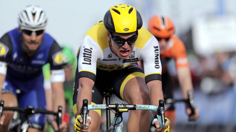 SPURTSLÅTT: Dylan Groenewegen klarte ikke å innfri favorittstempelet i Handzame Classic. Her fra tidligere i sesongen. Foto: MANUEL BRUQUE (Scanpix/Epa)