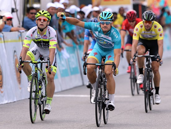 KJENT SYN: Andrea Guardini henviste spurtrival og landsmann Jakub Mareczko til andreplassen og kunne feire enda en seier tirsdag. Foto: KT (©TDWSport.com)