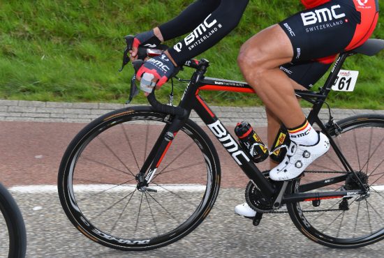 ØDELEGGER: En brukket finger har satt en stopper for Philippe Gilberts Ardennerkampanje. FOTO: Tim de Waele (TDWSport.com)