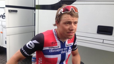 IKKE NOK KREFTER: Edvald Boasson Hagen hadde ikke nok saft igjen i beina da favorittene dro til på de siste milene av Flandern rundt. Foto: Espen J. Lee (procycling.no)