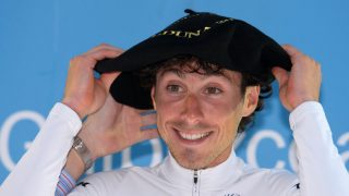 HÅPER PÅ COMEBACK: Hodeskaden Fabio Felline pådro seg under Amstel Gold Race kunne endt karrieren hans. Legene håper likevel han kan gjenoppta syklingen etter en tremåneders pause. FOTO: Tim De Waele/TDWSPORT.COM
