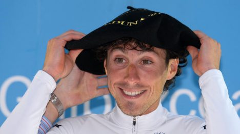 HÅPER PÅ COMEBACK: Hodeskaden Fabio Felline pådro seg under Amstel Gold Race kunne endt karrieren hans. Legene håper likevel han kan gjenoppta syklingen etter en tremåneders pause. FOTO: Tim De Waele/TDWSPORT.COM
