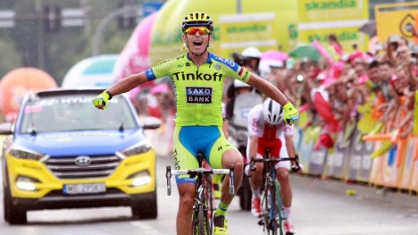 MISTER FLANDERN RUNDT: Maciej Bodnar kan ikke hjelpe Peter Sagan i Flandern rundt etter at han skadet seg på trening lørdag. Foto: Grzegorz Momot (Scanpix/Epa)