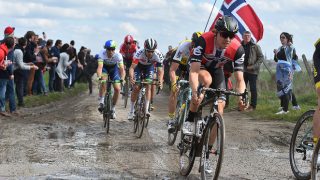 VURDERER ALTERNATIVENE: Edvald Boasson Hagen i kontakt med flere lag foran neste sesong. FOTO: Tim de Waele (TDWSport.com)
