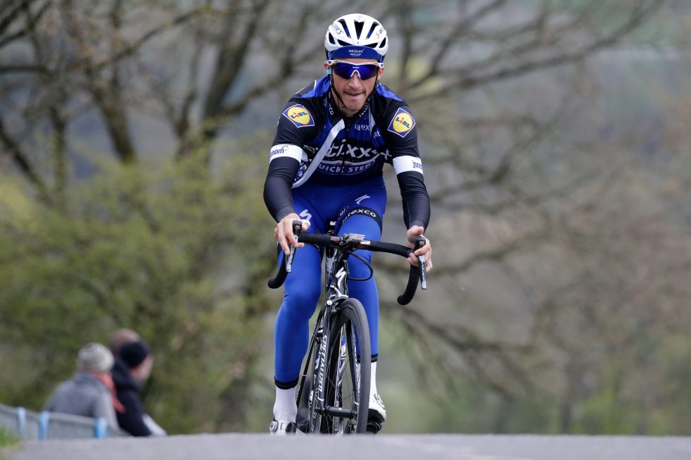 REDOUTE: Franske Alaphilippe tester den strategisk viktige La Redoute-bakken før søndagens Liege-Bastogne-Liege. / AFP PHOTO / KENZO TRIBOUILLARD