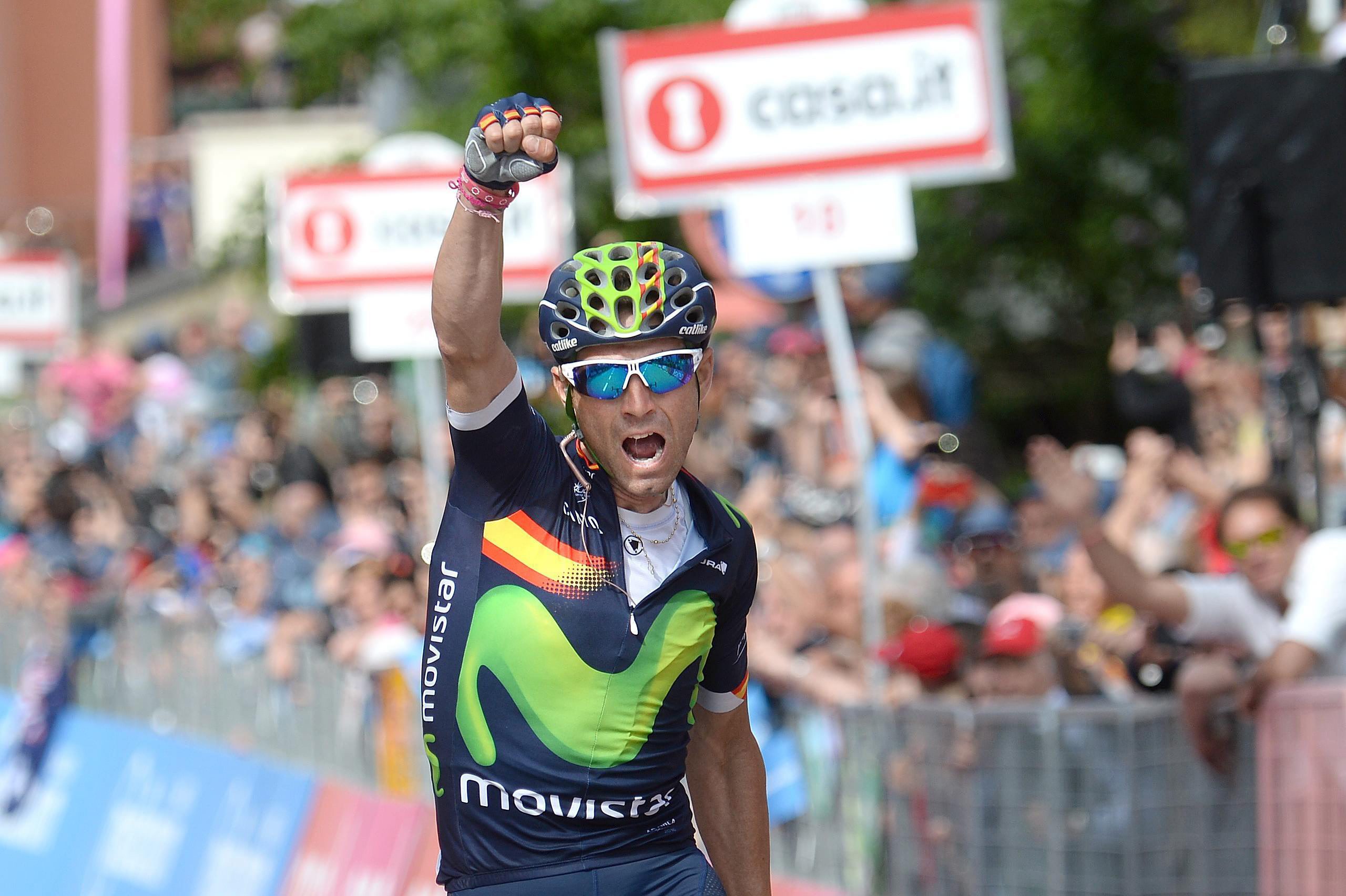 JERNMANN: Alejandro Valverde er klar for sitt femte treukersritt på rappen. Med unntak av 17.-plassen i fjorårets vuelta, har han også topp 10-plasseringer fra dem alle. Nå kan ha bli del av et svært eksklusivt selskap. EPA/LUCA ZENNARO