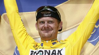 MISTET SEIEREN: Floyd Landis syklet inn i Paris med gul trøye i 2006, men ble avslørt av en dopingprøve og ble strøket fra resultatlistene. Foto: REUTERS/Stefano Rellandini /Files Reuters