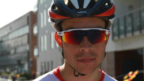 GIKK I BAKKEN: Vegard Stake Laengen lå i en kjempeposisjon, men veltet ut av kampen om NM-gullet. Foto: Jarle Fredagsvik (www.procycling.no)