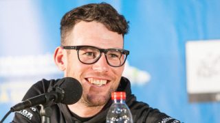 FLEIPET OM EDVALD: Mark Cavendish var både sur og blid under pressetreffet to dager før starten av Tour de France. Briten skal dele etappene broderlig med Edvald Boassson Hagen under åpningsuka av rittet.