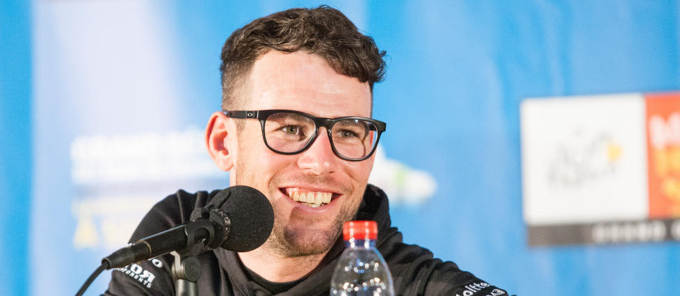 FLEIPET OM EDVALD: Mark Cavendish var både sur og blid under pressetreffet to dager før starten av Tour de France. Briten skal dele etappene broderlig med Edvald Boassson Hagen under åpningsuka av rittet.
