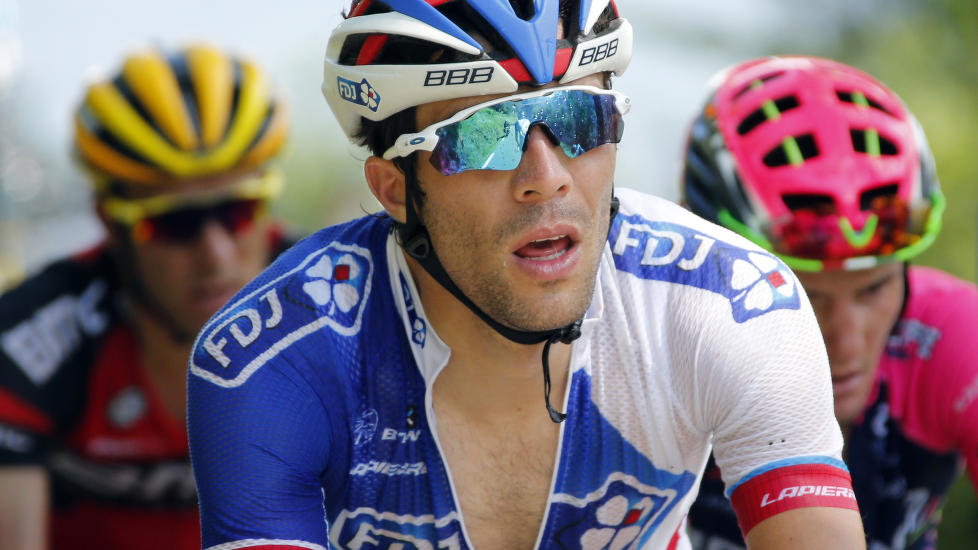 SLEIT TUNGT: Thibaut Pinot var den eneste forhåndsfavorittene som tapte tid på Tour de Frances første fjelletappe fredag (foto: REUTERS/Jean-Paul Pelissier)