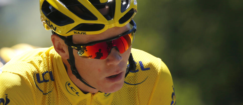 VRIEN Å SLÅ: Chris Froome leder Tour de France sammenlagt, og er i tillegg en meget god temposyklist. Derfor var det ikke mange som ventet at han skulle havne i trøbbel under torsdagens bakketempo. FOTO: REUTERS/Juan Medina