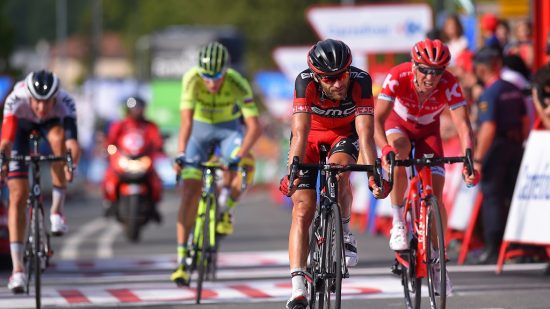 KAMP OM ANDREPLASSEN: Det var Danilo Wyss som var den raskeste i spurten om andreplassen. © Tim De Waele